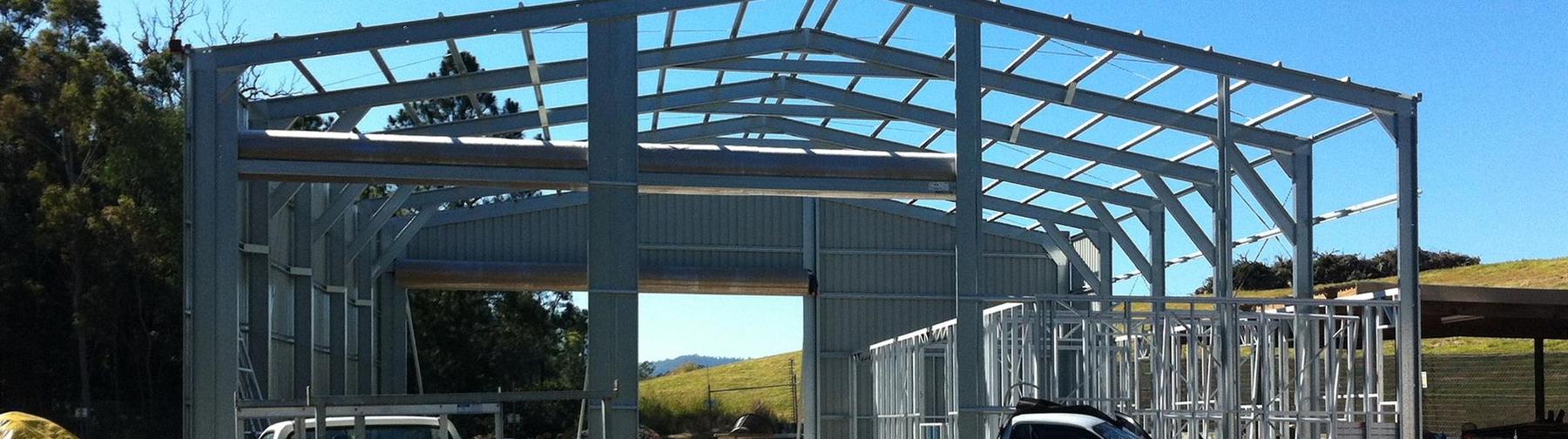Steel shed frame being erected by Franklin Constructions